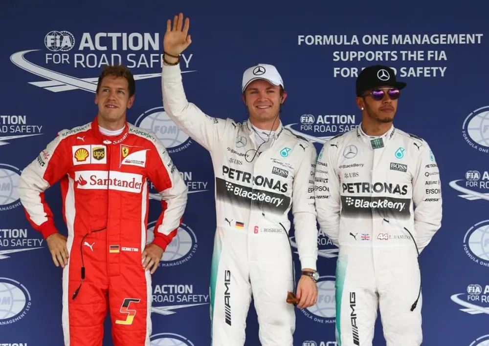 Rosberg, flanqueado por un serio Hamilton y Vettel, asi largarán en México