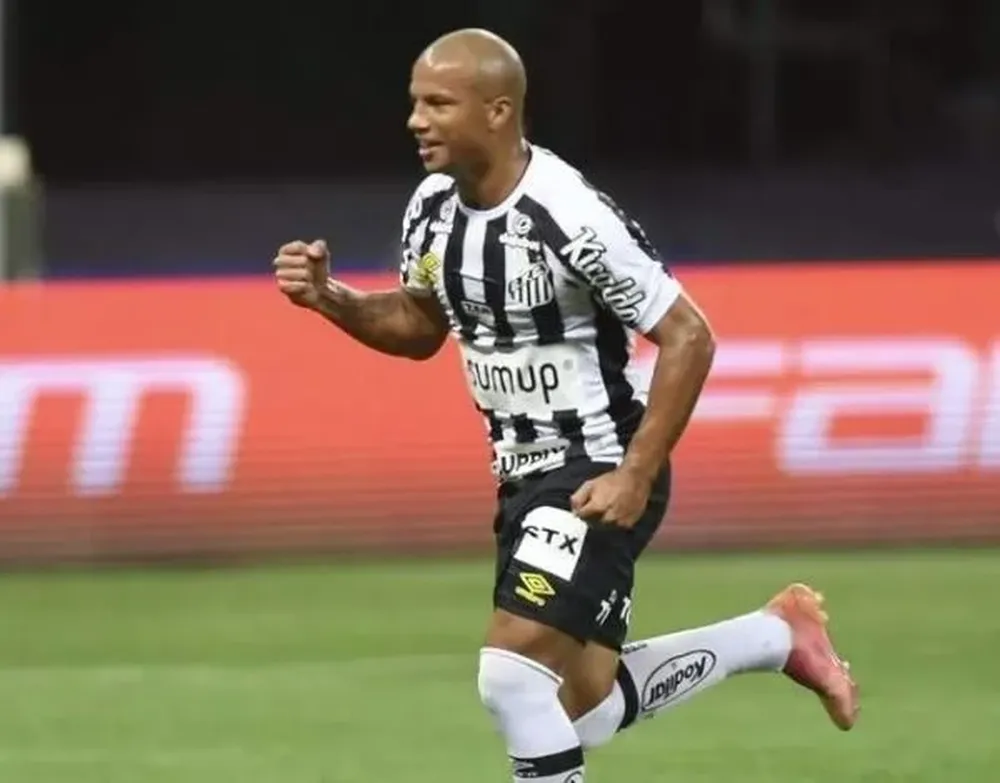 Carlos Sánchez, Santos