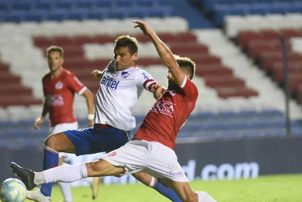 Nacional y Rentistas se verán en las finales del Uruguayo