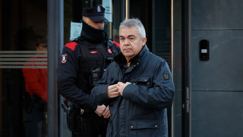 l ex secretario de Organización del PSOE Santos Cerdán a su salida este lunes por primera vez al Juzgado de Primera Instancia de Tafalla&nbsp;