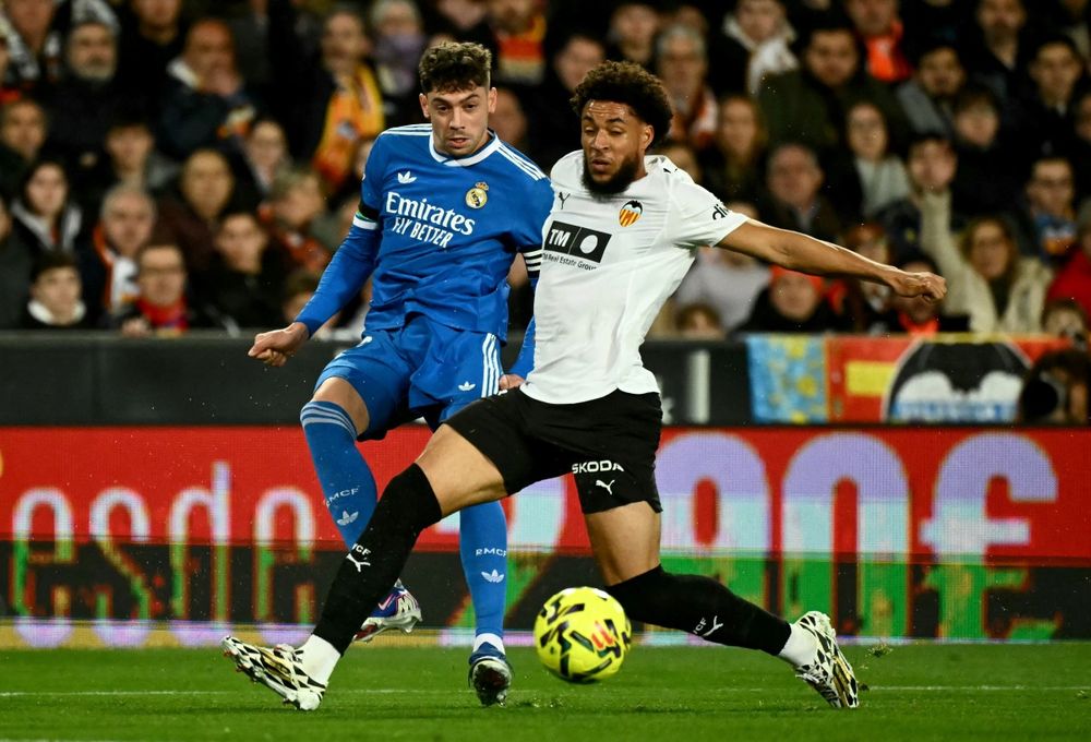 Federico Valverde y Arnaut Danjuma