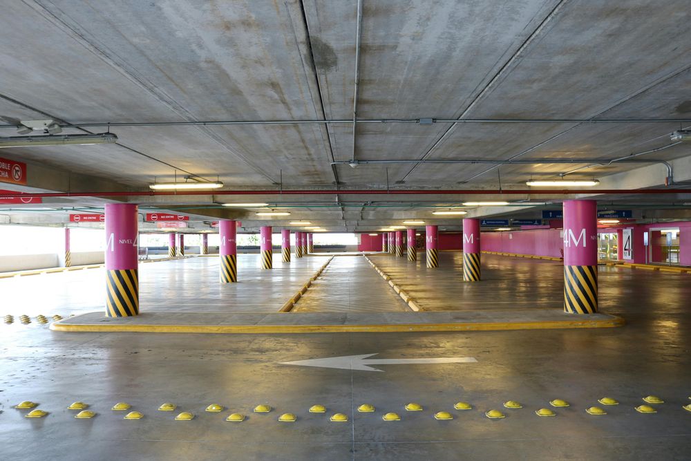 Parking/garage.jpg