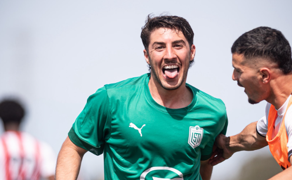 El festejo de Martín Parodi en Deportivo LSM