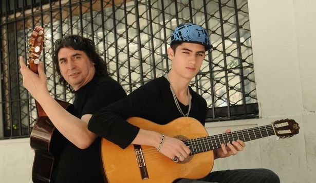 Luis Salinas y su hijo Juan.