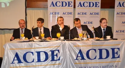 El equipo económico pasó raya a su gestión