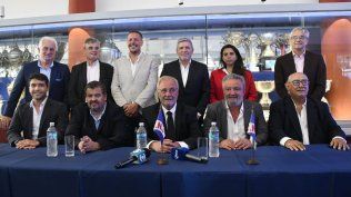 Cambio de mando en la comisión directiva de Nacional