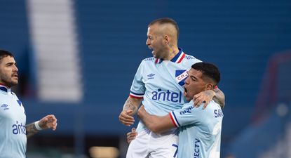 Maximiliano Gómez, Nicolás López y Diego Romero