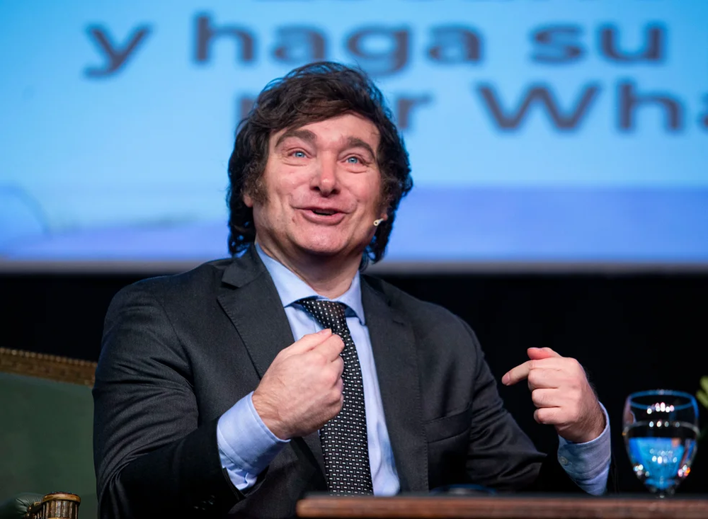 El Presidente viajará a Estados Unidos en busca de respaldo político y económico, con la expectativa de reunirse con Donald Trump.