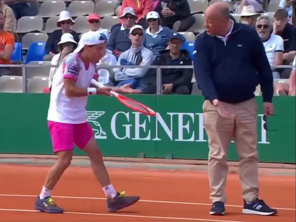 La reacción del Peque Diego Schwartzman discutiéndole al umpire en el torneo Masters 1000 de Monte Carlo