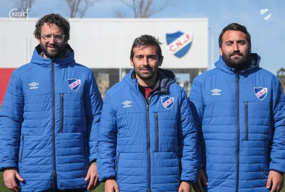 Martín Ligüera y sus asistentes en Los Céspedes