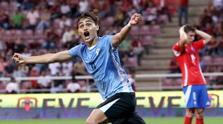 Alfonso Montero celebra la victoria dela selección de Uruguay sub 20 ante Chile