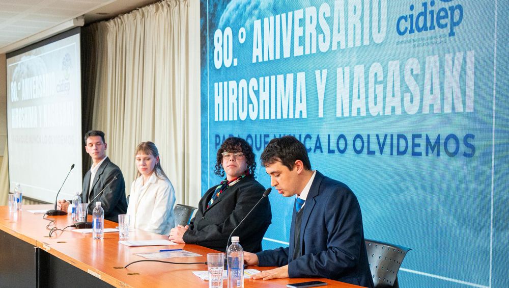 La exposici&oacute;n present&oacute; informes que alertan sobre las consecuencias de una escalada nuclear.