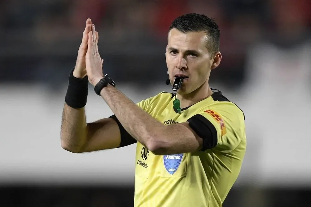 Andrés Matonte, árbitro uruguayo