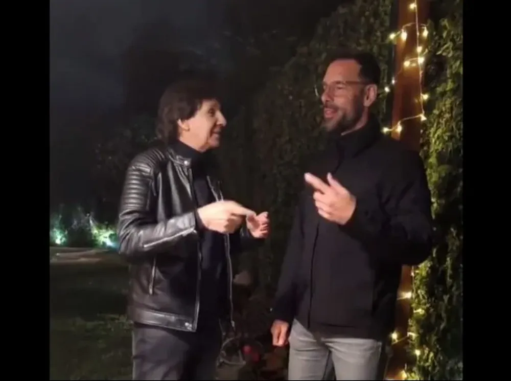 El encuentro del Bambino Pons y Ruud Van Nistelrooy