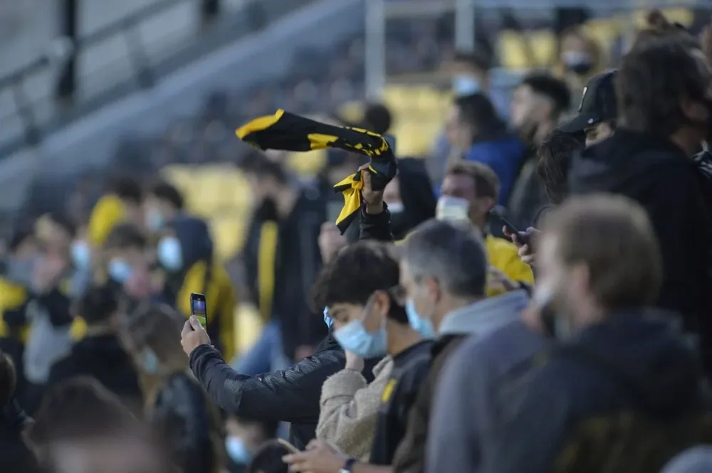 La vuelta de los hinchas de Peñarol al Campeón del Siglo