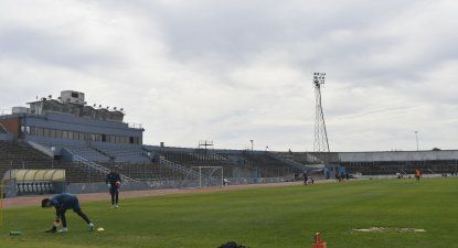 El Estadio Luis Tróccoli espera por el partido entre Cerro y Peñarol