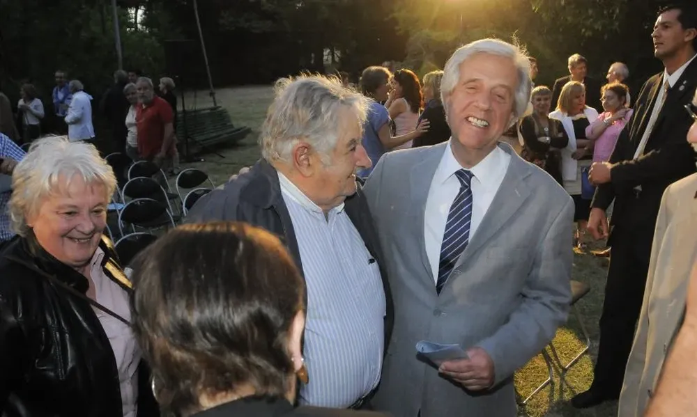 Topolansky, Mujica y Vázquez se encontraron en la fundación Zelmar Michelini