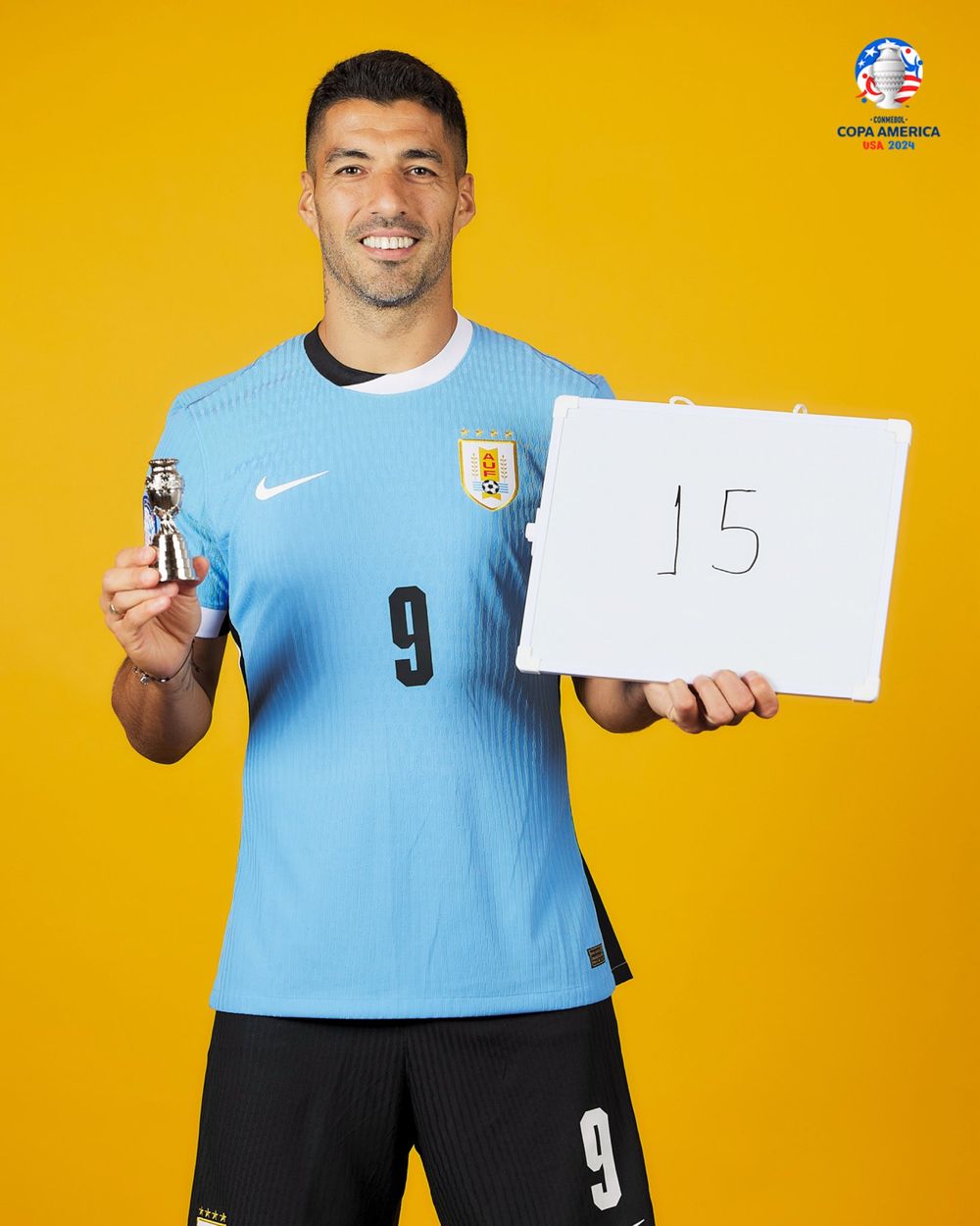 Luis Suárez y la foto de Conmebol