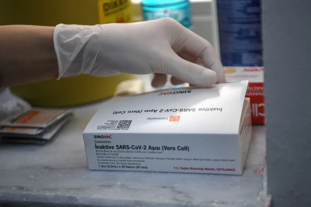 Sinovac tiene un 50,3% de eficacia