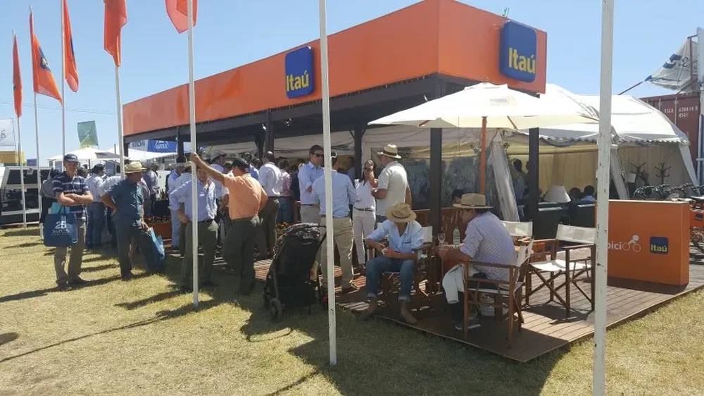 El stand de Itaú en la Expoactiva de 2018.