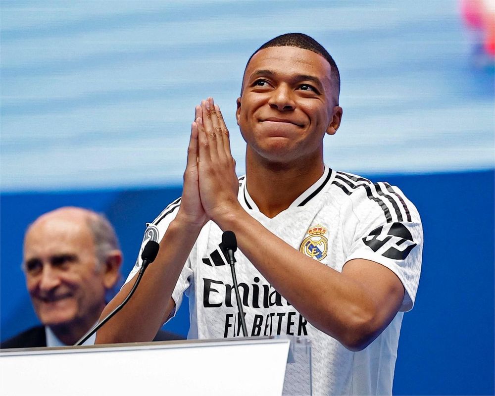 mbappe disculpas.jpeg