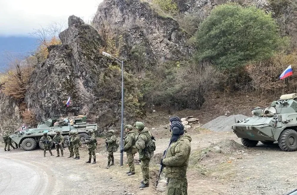 Las fuerzas de paz rusas llegaron a la región como parte de un acuerdo de alto el fuego que puso fin a la guerra de 2020.