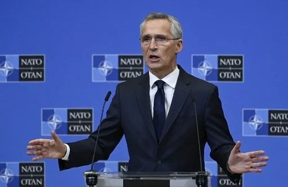 El secretario general de la OTAN, Jens Stoltenberg, añadió que la explosión en Polonia fue del resultado del fuego antiaéreo ucraniano