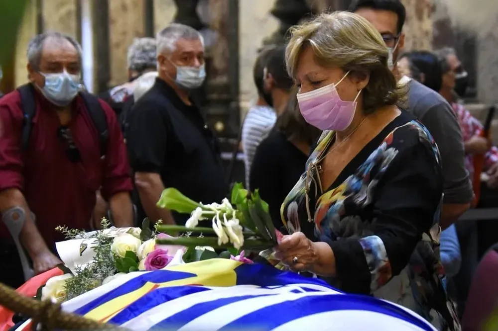 Honras fúnebres al senador y exministro.