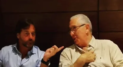 Sergio Puglia durante su festejo de cumpleaños junto con el presidente Lacalle Pou