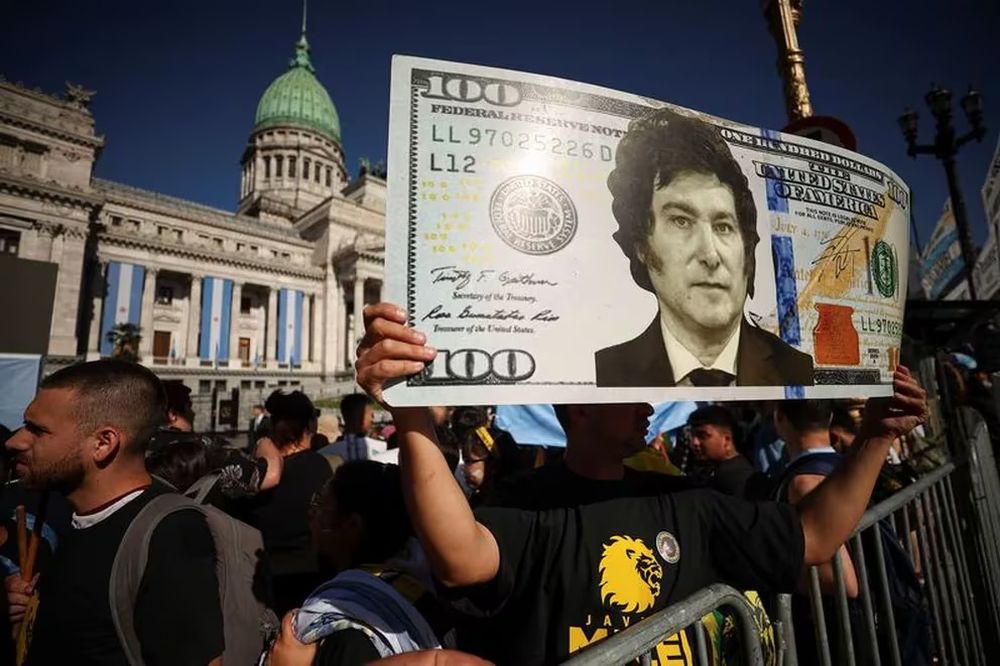 Los analistas anticipan que el peso se seguirá apreciando. EFE/Sebastiao Moreira