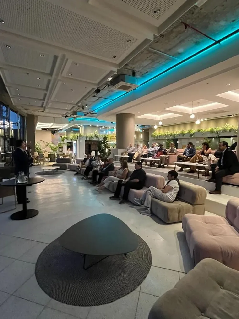 La presentación de Mesquita en Sinergia Faro