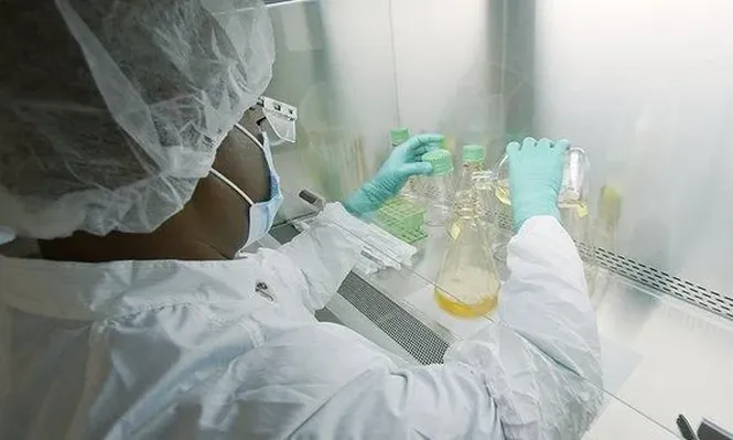 Más de 600 casos de coronavirus y siete muertos; entre ellos, un paciente de 46 años