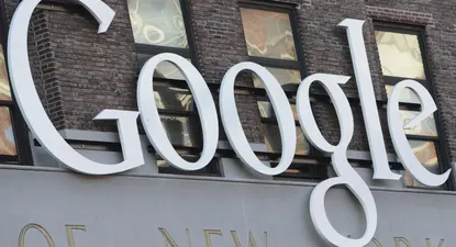 Las acciones de Google superan por primera vez los US$ 800