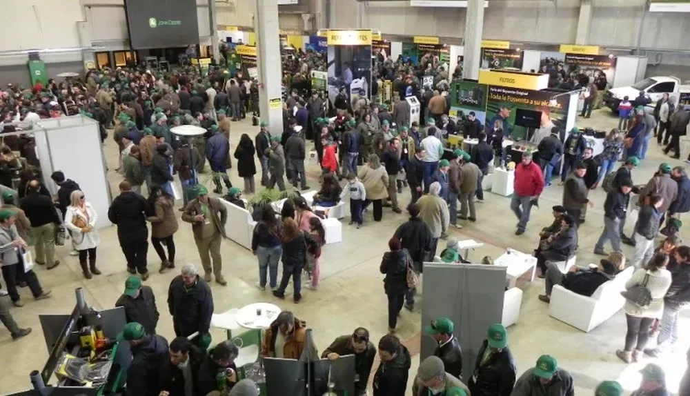 Más de 3.000 participantes