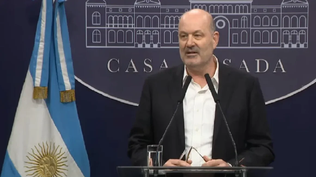 En los últimos 25 años, Sturzenegger pasó la mitad de su carrera como parte de la misma casta estatal que hoy asegura combatir.