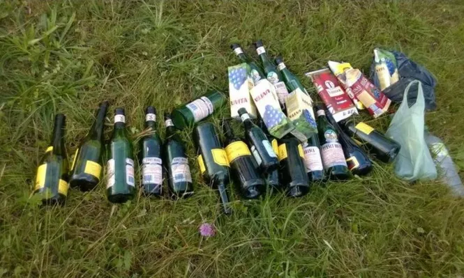 Éxtasis, hojas de coca y vino incautados a hinchas de Boca