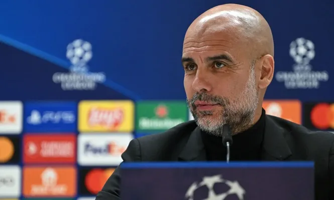 Guardiola en rueda de prensa.