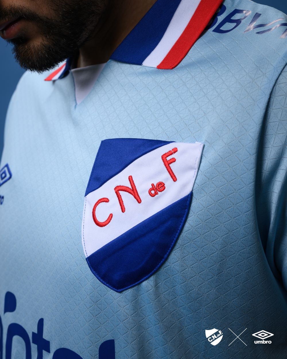 La nueva camiseta celeste de Nacional 2025 La nueva camiseta celeste de Nacional 2025