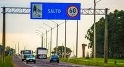 robaron $ 200.000 y celulares en la jefatura de salto; fiscal indaga a policias