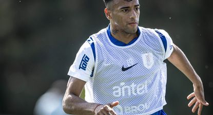 Luciano Rodríguez en la práctica de Uruguay