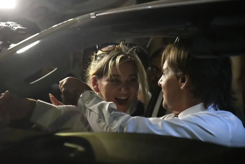 Lacalle Pou contó que revisa personalmente los mensajes de Instagram