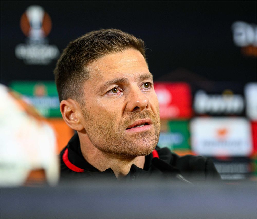 Xabi Alonso en rueda de prensa.