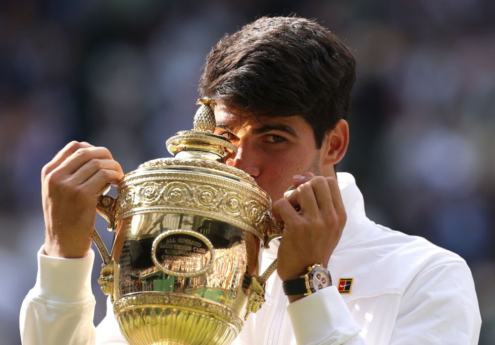Carlos Alcaraz conquista Wimbledon.