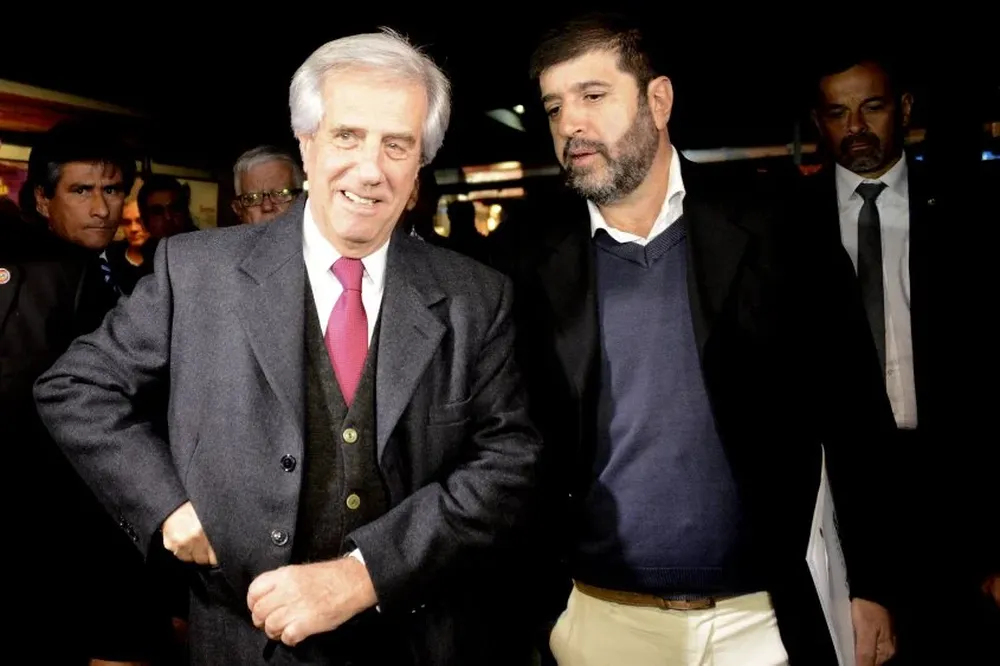 El presidente de la República Tabaré Vázquez y Fernando Pereira, presidente del PIT-CNT