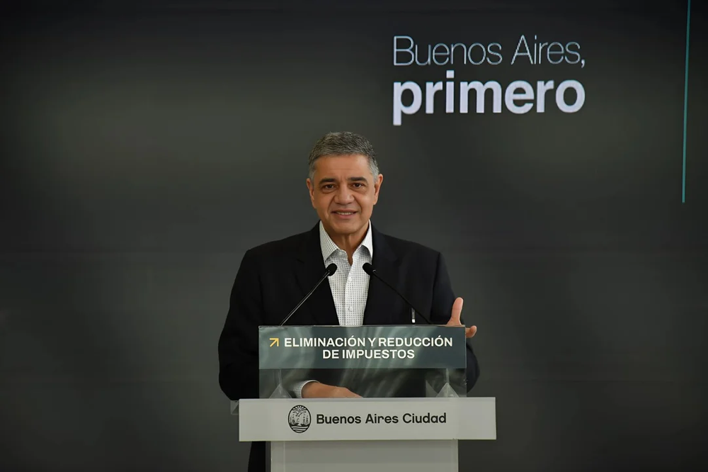 Jorge Macri, Jefe de Gobierno de la Ciudad de Buenos Aires, anunció el ahorro de $860 mil millones.
