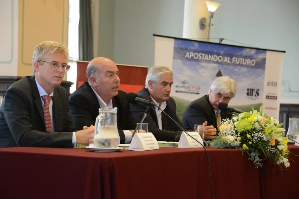 Horacio Correge, Jorge Rodríguez, Agustín Bascou y Tabaré Aguerre