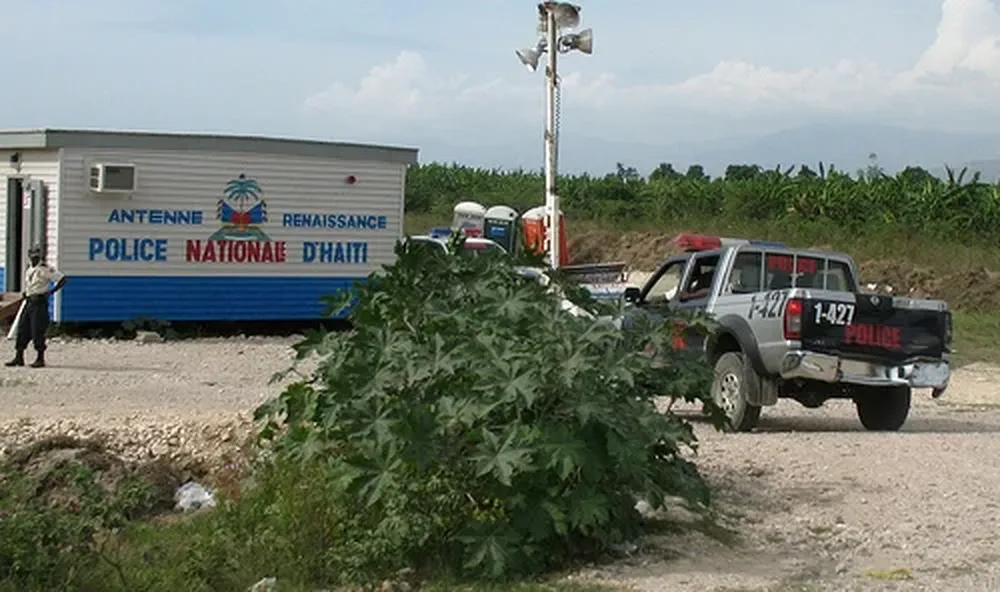 Se utilizó la información de los registros de llamadas de los teléfonos celulares, patrullaje comunitario y diplomacia cultural