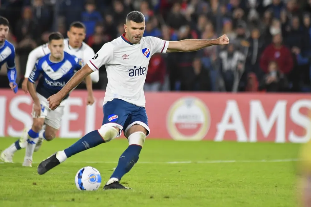 Nacional enfrentó a Vélez por última vez en el Gran Parque Central por la Copa Libertadores 2022
