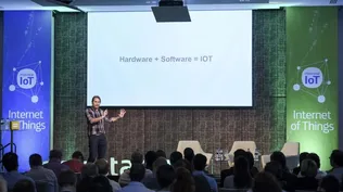 El docente de la UM, Nicolás Sosa, durante el Disruptive Technology Day