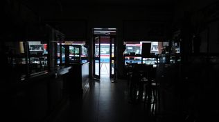 Gigantesco apagón en la Ciudad de Buenos Aires y zona sur: los servicios de subtes y premetro están afectados